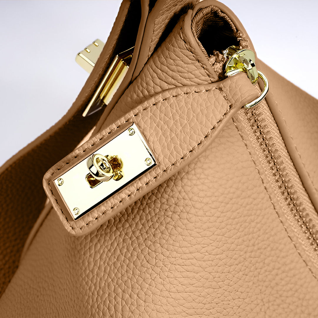 Delia Shoulder Bag