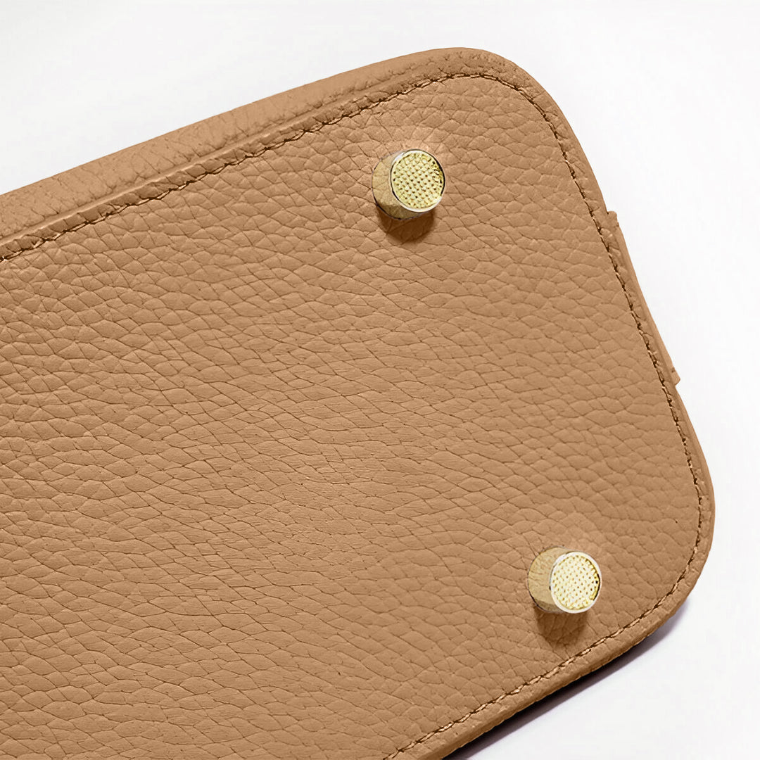 Delia Shoulder Bag