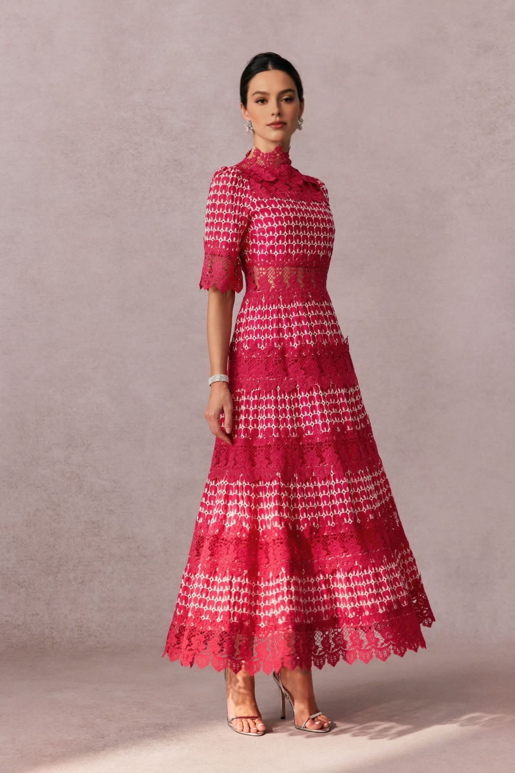 Élise – Lace Panelled Midi Dress