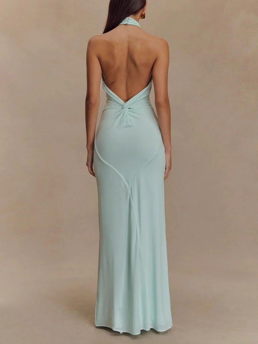 Malia Halter Curve Dress – Elegance that seduces