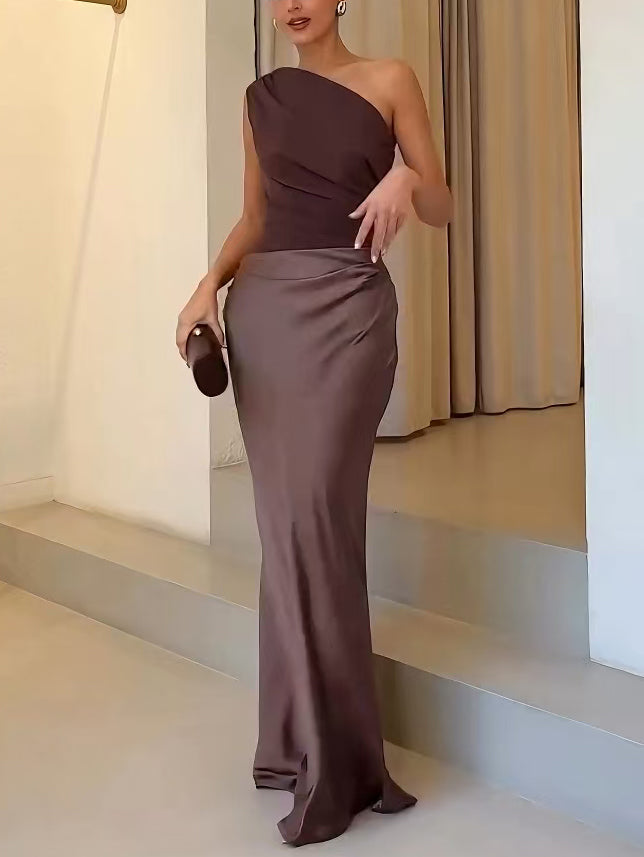 Elegant One Shoulder Neck Pleated Maxi Dress