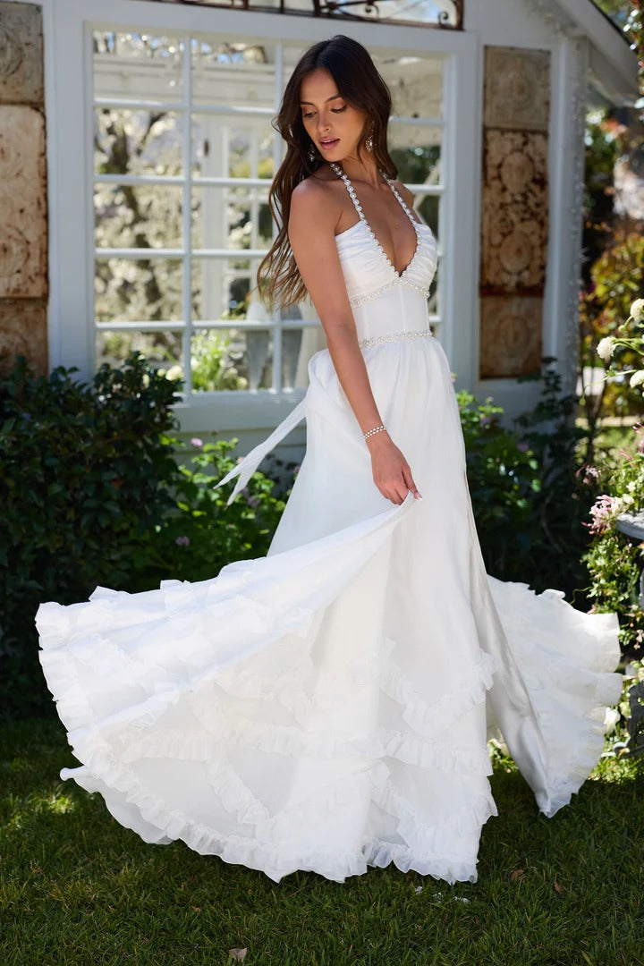 Scarlette™ – Classic White Dress