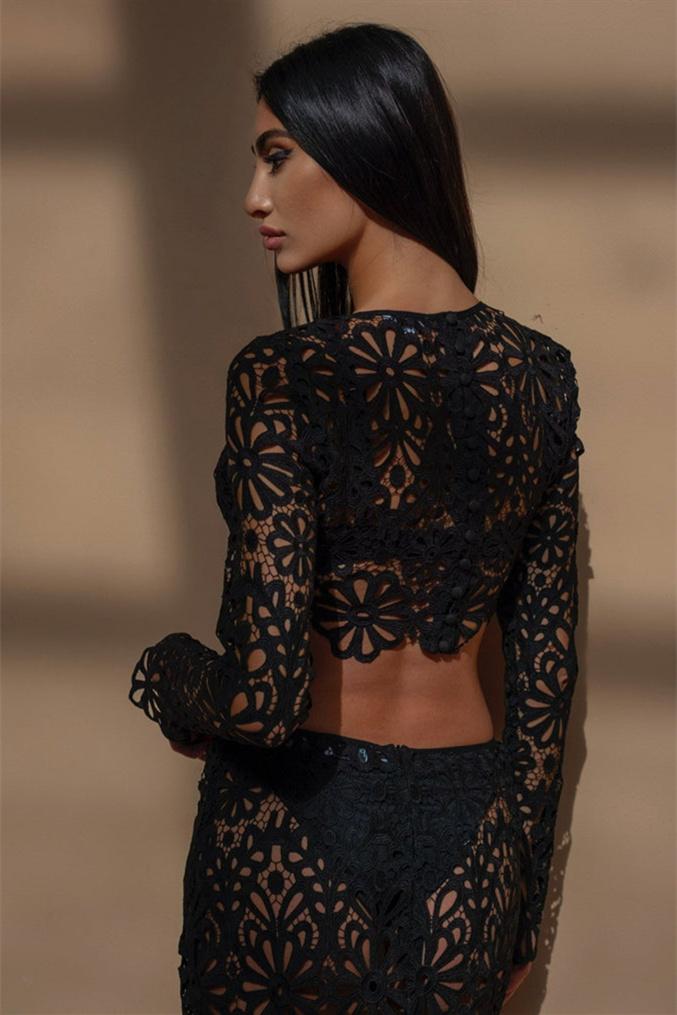 Lena – Elegant Floral Mesh Knit Set